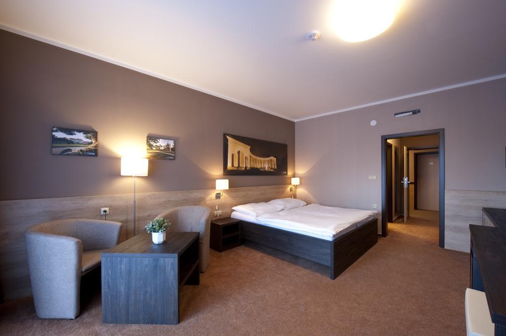 Vinarstvi U Kaplicky Hotel Zajeci Room photo