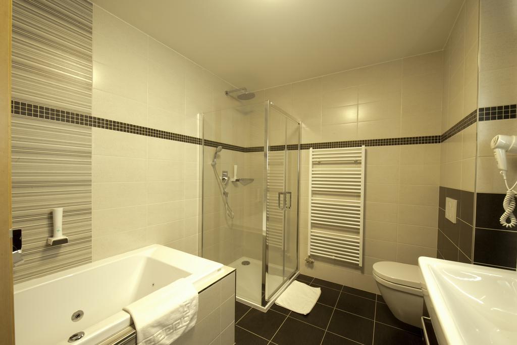 Vinarstvi U Kaplicky Hotel Zajeci Room photo