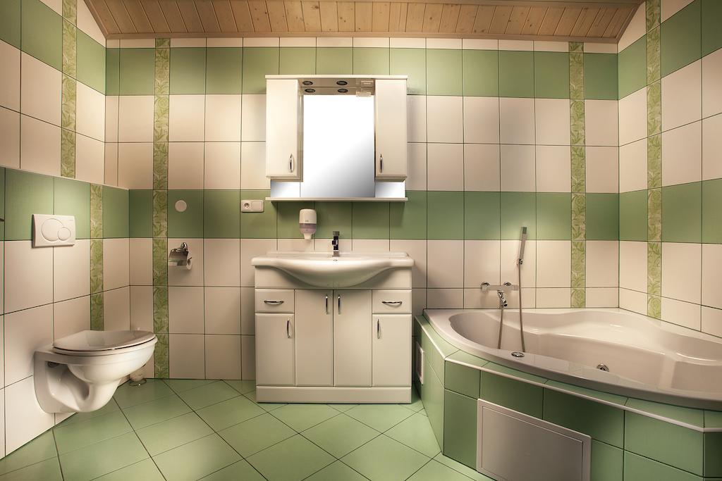 Vinarstvi U Kaplicky Hotel Zajeci Room photo